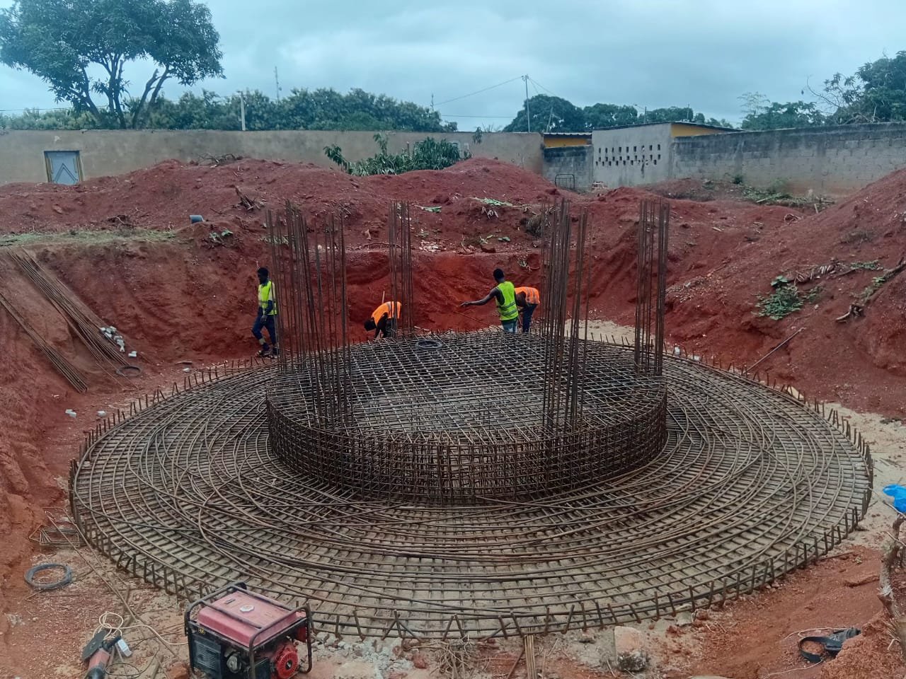 Ferraillage du radier du château d'eau de Tanguelan